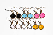 Load image into Gallery viewer, Smiley Face Earrings
